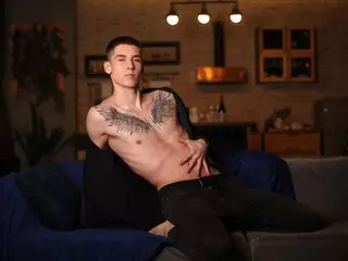 Pussy shows nude JaronSparks